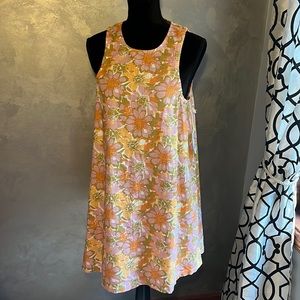 a.n.a. Floral smock dress, *NWT* size medium, perfect summer dress! 👗